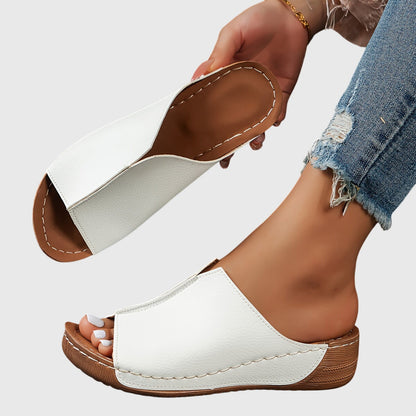 Elowen Contoured Leather Orthopedic Sandals