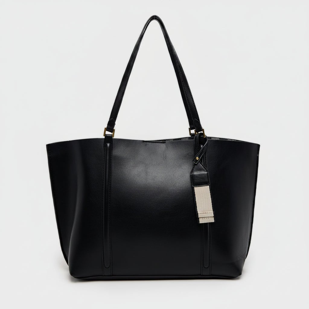 Lydia Stylish spacious handbag