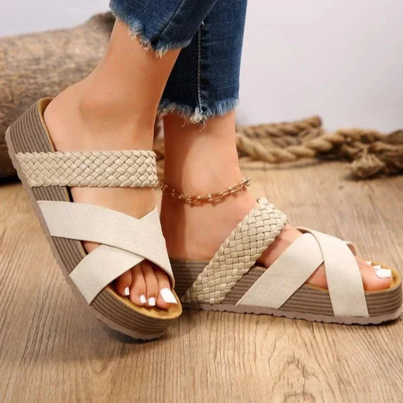 Azelie Sculpted Arch Support Sandals